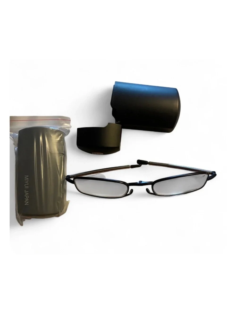 2 Pack MIYUI Compact Folding Reading Glasses +2.00 Diopter With Hardshell Cases